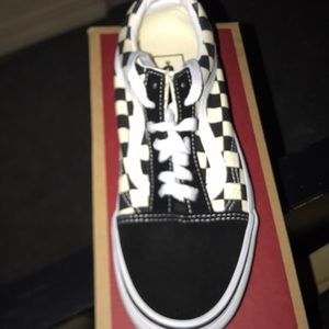 “Old Skool” Vans